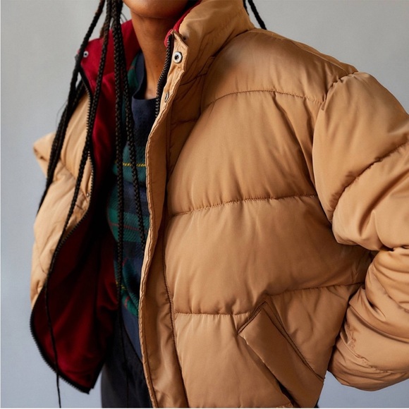 Urban Outfitters Women’s Camel 90s Sports Puffer Jacket Size S Y2K - Picture 1 of 14